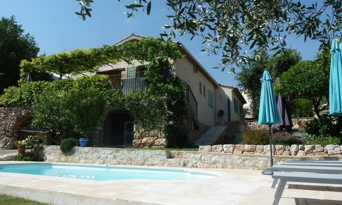 Gattieres Villa | Pleasant Provençal House on the French Riviera