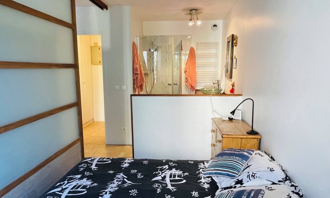 Montparnasse Apartamento | Pleasant, quiet, south-facing 40 m2 apartment facing a 2000 m2 garden.