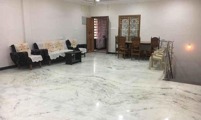 Tiruchirappalli Apartamento | Pleasant Stay