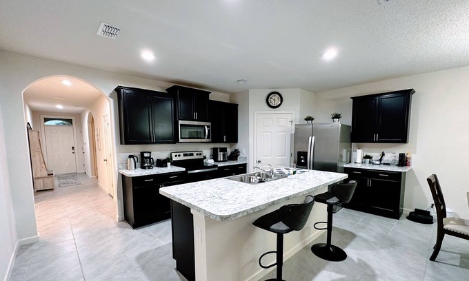 Port Malabar Casa | Pleasing Palm Bay Property 4B/2B