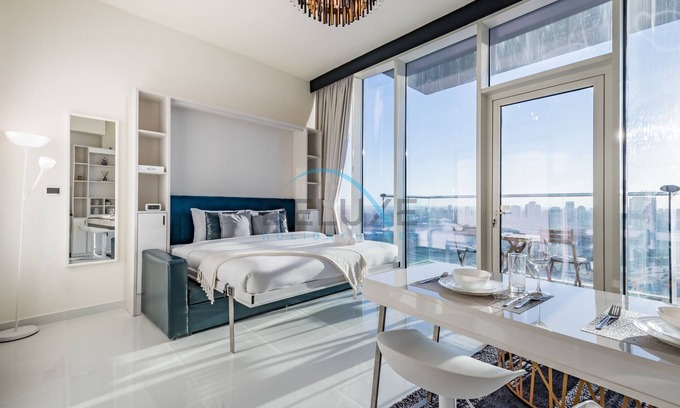 Motor City Apartamento | Pleasing Studio Apartment in Miraclz Tower, Arjan-Dubailand by Deluxe Holiday Homes
