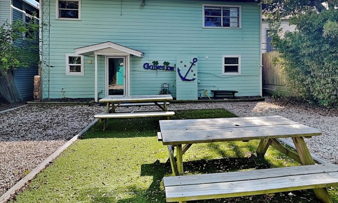Galveston Casa | Pleasure Pier Retreat