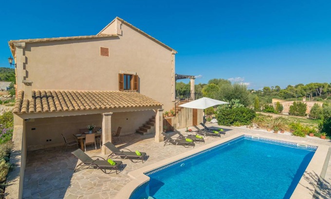 Vilafranca de Bonany Villa | PLETA DE BONANY