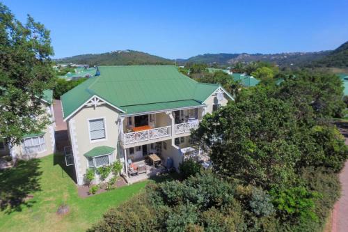 Plettenberg Bay Apartamento | Plettenberg Bay Getaway at Riverclub Villas