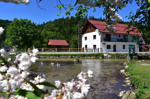 Municipality of Plitvicka Jezera Casa | Plitvice Panta Rei