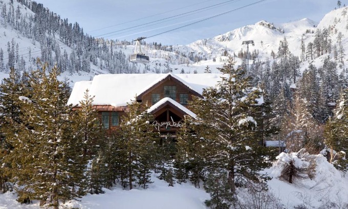 Olympic Valley Hotel | PlumpJack Inn
