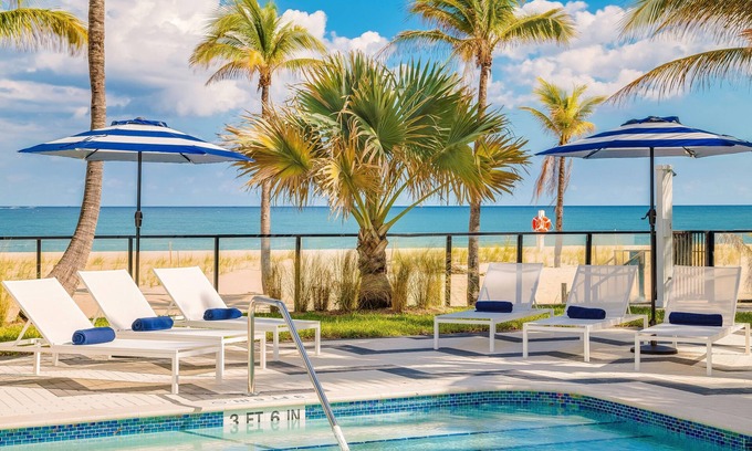 Lauderdale-by-the-Sea Hotel | Plunge Beach Resort