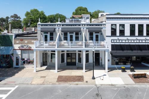 Cape Charles Casa | Pocahontas - Brand new condo in downtown Cape Charles!