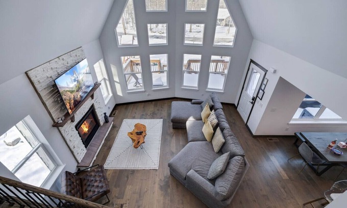 Lackawaxen Casa | Poconos Masthope 4BR Ski Big Bear Sauna-Lake-Pools