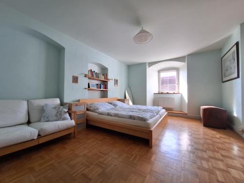Semechnice Apartamento | Podchlumský mlýn