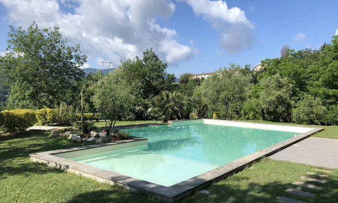 San Terenzo Monti Casa | Podere dei Poeti 20 Pax Gran piscina, A / C, WiFi gratis, barbacoa cerca de Cinque Terre