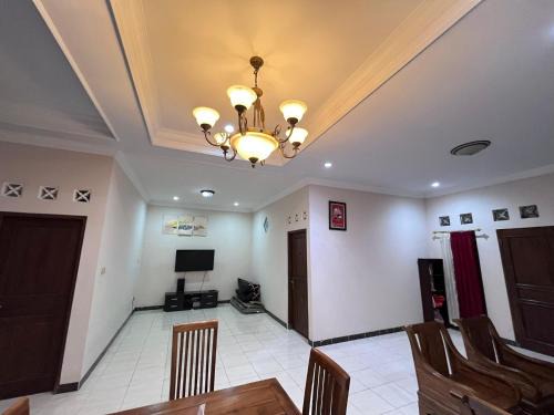 Depok Casa | Podhomoro homestay