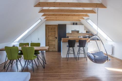 Karlovice Apartamento | Podkrovní apartmán Karlovice