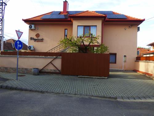 Tokaj Apartamento | Pogácsás Apartman