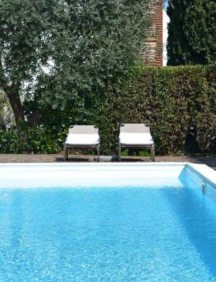 Colombare Apartamento | Poggio Al Lago Residence Hotel