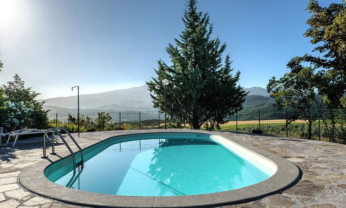 Castel del Piano Casa | Apartamento Poggio RINESCHI -SPINA con piscina, Monte Amiata, Maremma