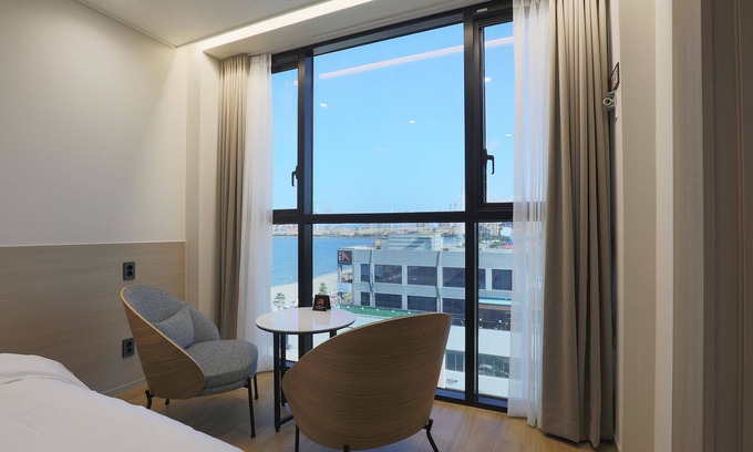 Pohang Hotel | Pohang Hound Hotel Songdo Beach