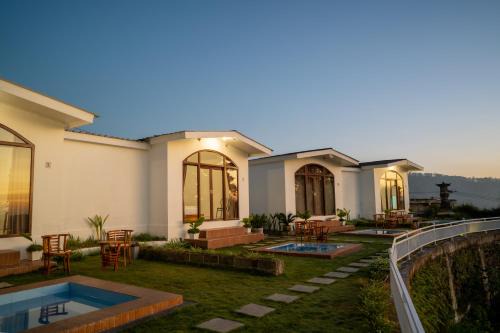 Songan Casa | pohon cinta glamping