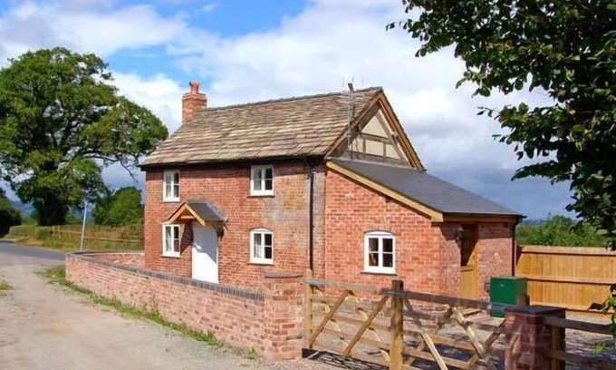 Westbrook Court Cabaña | Point Cottage, PRESTON-ON-WYE