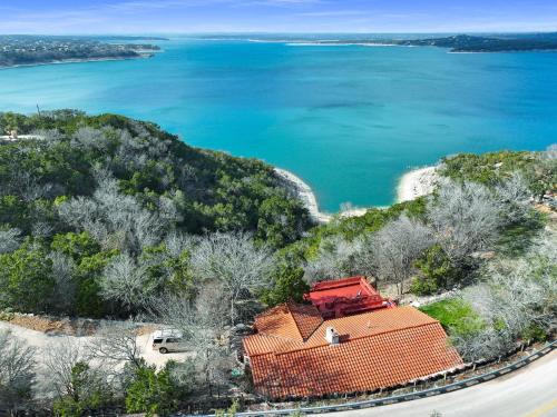 Canyon Lake Casa | Point of View