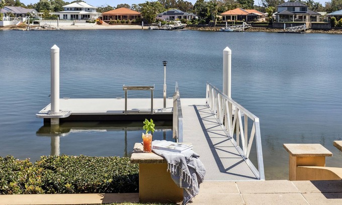 Yamba Casa | Point Paradiso | Glorious waterfront