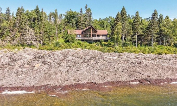 Tofte Casa | Pointavu Home - Lake Superior - Tofte, MN
