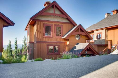 The Forest Casa | Polar Peak