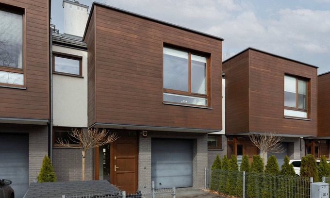 Pruszkow Casa | Polnych Maków 35 | Elegant House | Parking