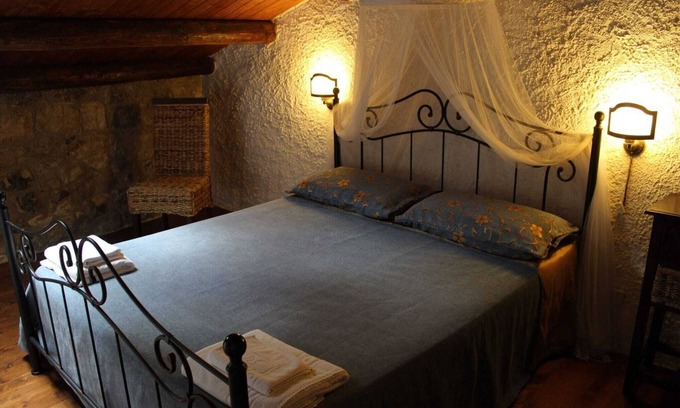 Monterosso Almo Cabaña | Pomegranate Cottage