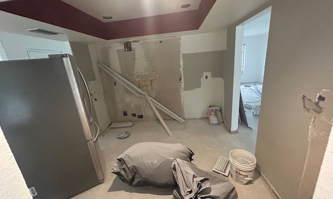 Garden Isles Casa | Pompano Beach conveniently located with pool