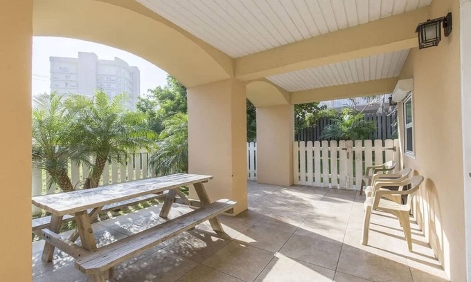 South Padre Island Casa | Pompano Beachview Home 4 Bedroom Home by RedAwning