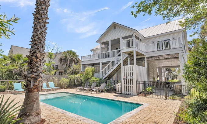 Edisto Island Casa | Pompano Pool House