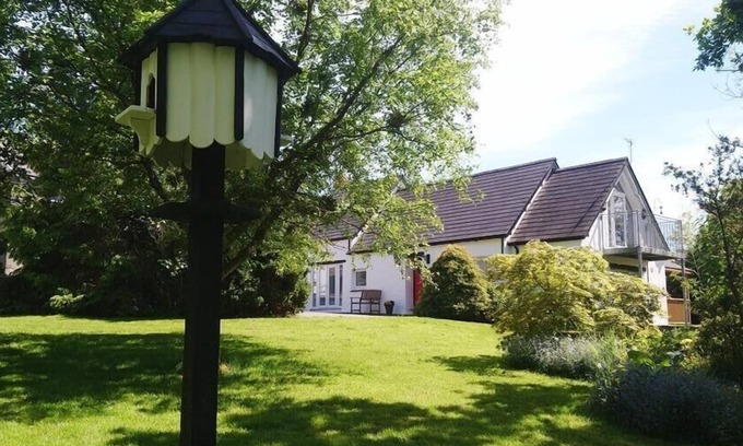 Llanllwchaiarn Cabaña | Pond Cottage, NUEVO Muelle