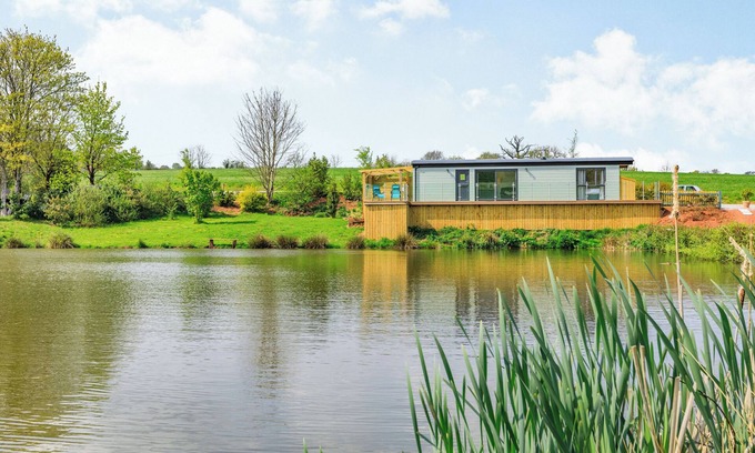 Bradninch Cabaña | Ponsford Ponds - Goosedown Lodge