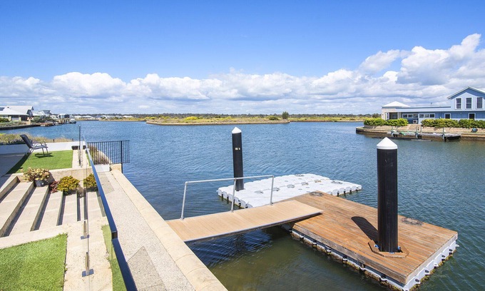 Geographe Casa | PONTOON PARADISE - Direct Waterfront