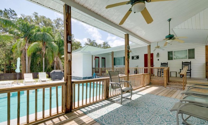 Homosassa Casa | Pool Access Homosassa Home Near Boat Launch!