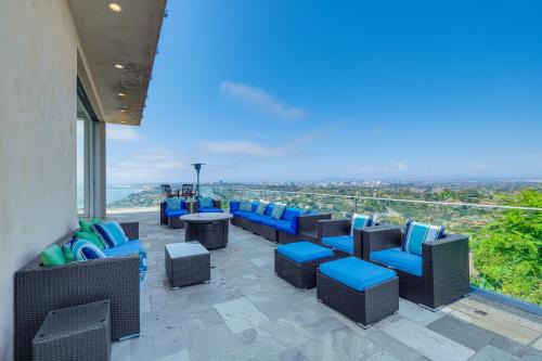 Hidden Valley Casa | Pool and Coastline Views Luxe La Jolla Home