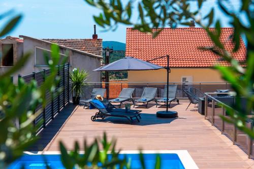 Sibenik Apartamento | Pool apartman Maja