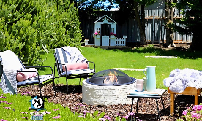 Goolwa Beach Casa | Pool & Beach Retreat. Relax & Unwind at Good Times