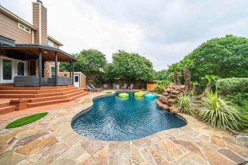 Wetmore Casa | Pool, Games & Bbq Luxury Texas Home