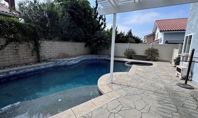 Costa Mesa Casa | Pool Home away from home near Beaches/Disneyland and shopping! Clean and quiet.