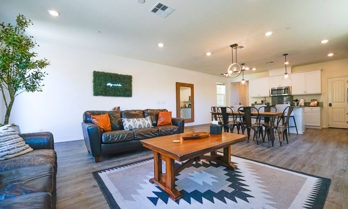 Fontana Casa | The Stag House