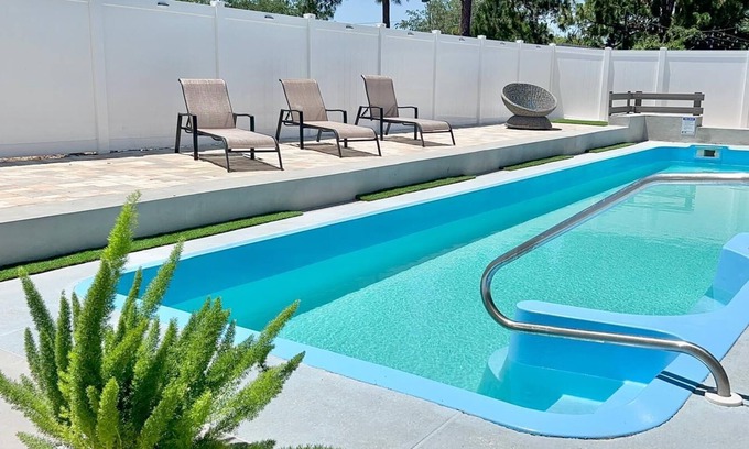 New Port Richey Casa | Pool House 3B/2B 5 min Anclote Beach