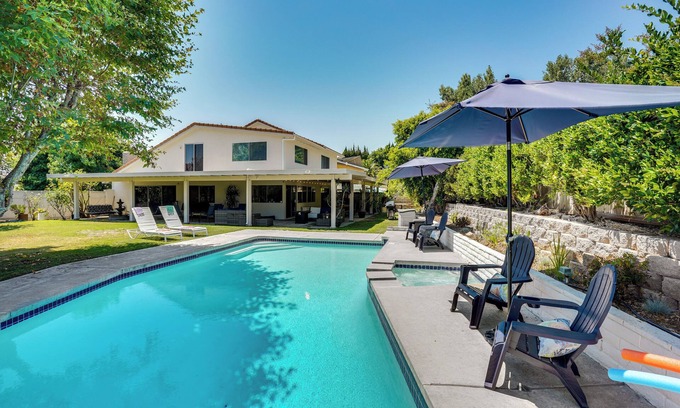 Mission Viejo Casa | Pool & Jacuzzi: Spacious Home Near Laguna Beach!