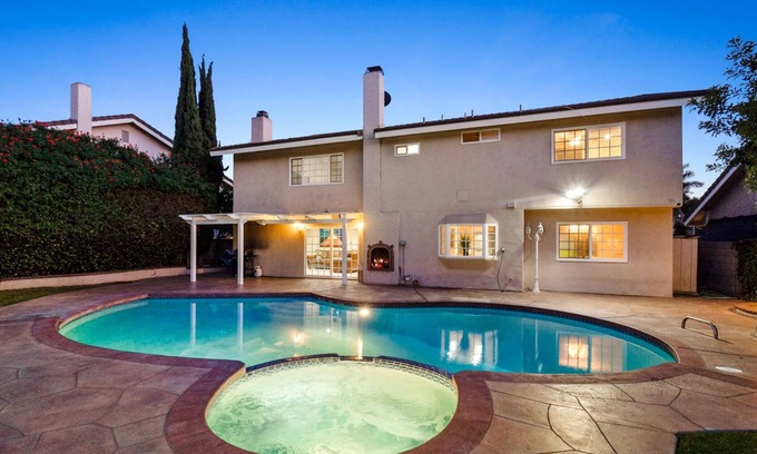 Westminster Casa | Pool Love! Hot Tub * Arcades * Game Room!