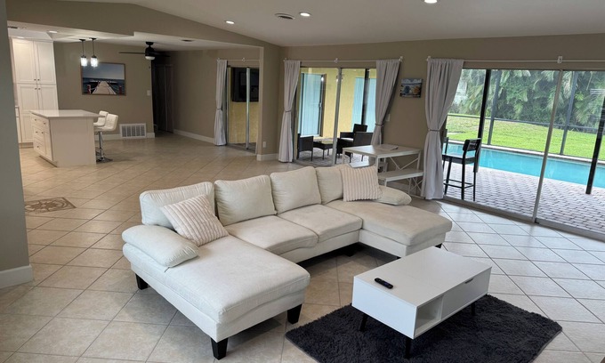 North Fort Myers Casa | 3 bed 2 bath pool home with 2 car garage and water access