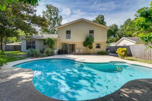Bearss Plaza Casa | Pool Spacious central home 7Mile to Beach