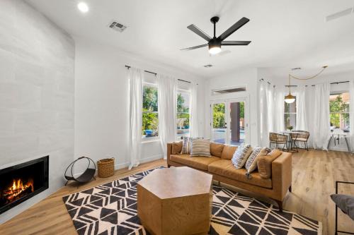 Mesa Casa | Pool Table, Putting Green Luxury Oasis in Mesa