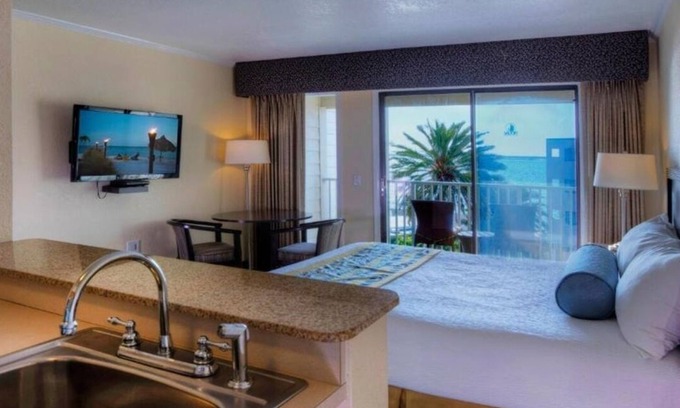 Rocky Point Hotel | Pool View Balcony! Unit w/ Kitchen! Pool, Parking, Near Henry B. Plant Museum!