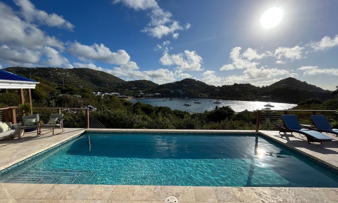 Great Cruz Bay Villa | Junto a la piscina en el paraíso, Villa Náufrago